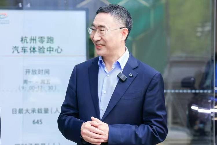 外汇平台xm正规吗养老机器人来了，能给养老服务带来什么？